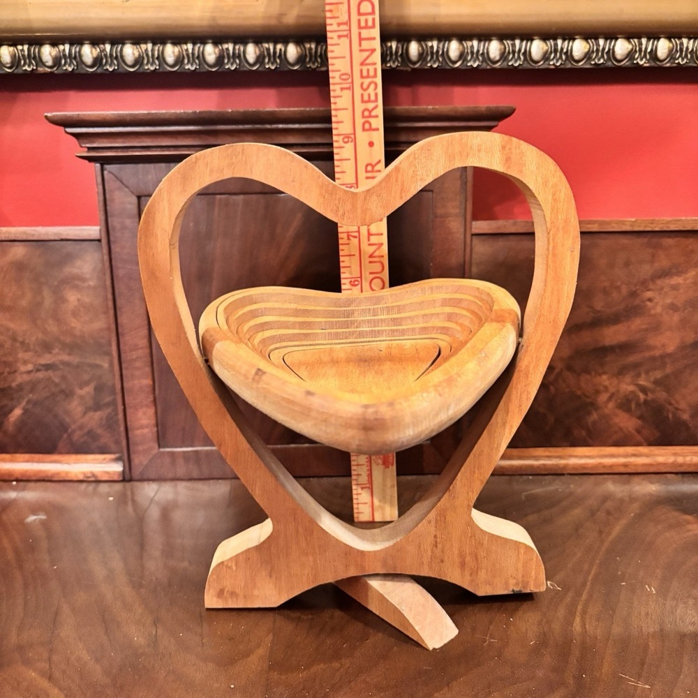 Handmade Collapsible Heart Wooden Basket Bowl Trivet Folding Fruit Bread Decor
